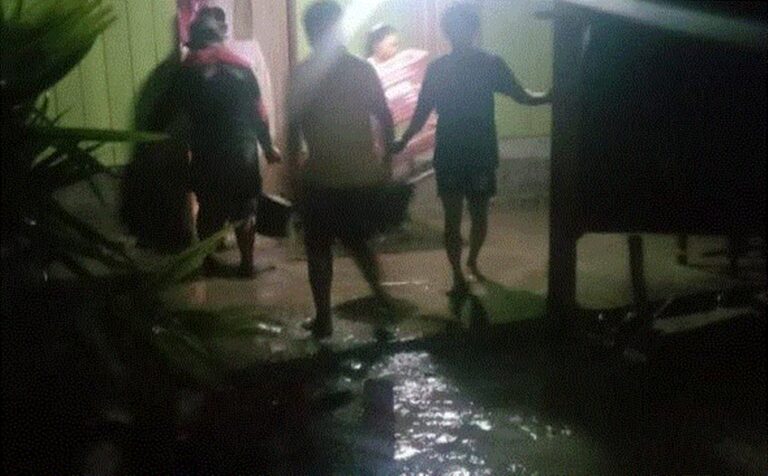 Banjir Melanda Desa Doda Poso, Dua KK Mengungsi